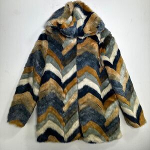 FOREVER 21 Chevron Blue Faux‎ Fur Jacket Size M